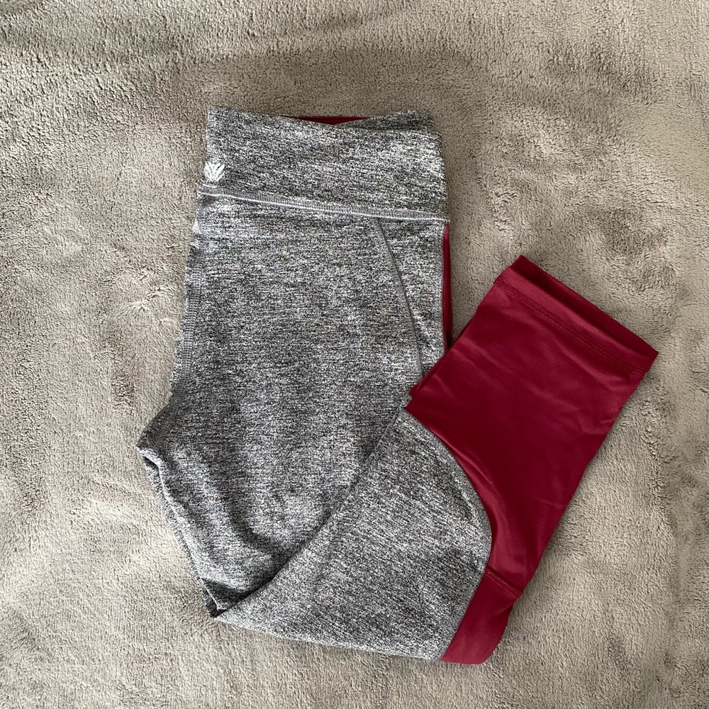 Forever 21 | Active Colourblocked Leggings